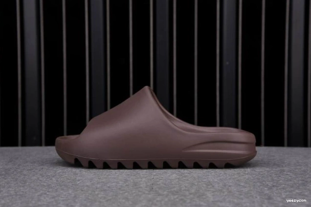 G55495 Adidas Yeezy Soot Slide 1029